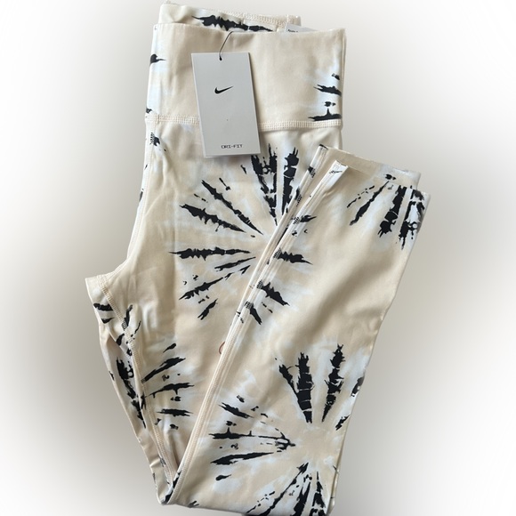 Nike Pants - Nike One Luxe Training Tights